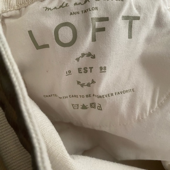 Ann Taylor LOFT Curvy Skinny corduroy cream white pants - Picture 7 of 9